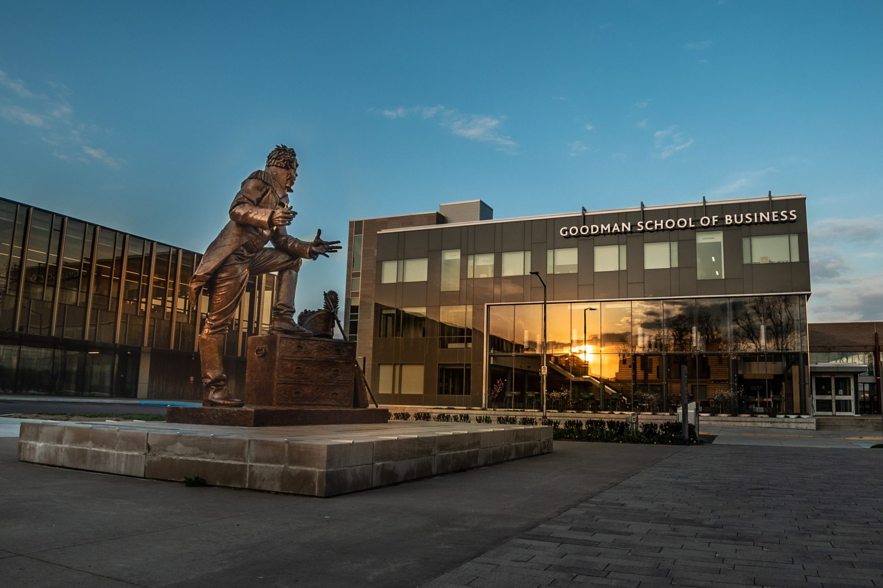 Sir Isaac Brock Statute in front of new Goodman School of Business building