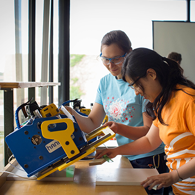Two students completing hands-on Learning at the University of Ottawa