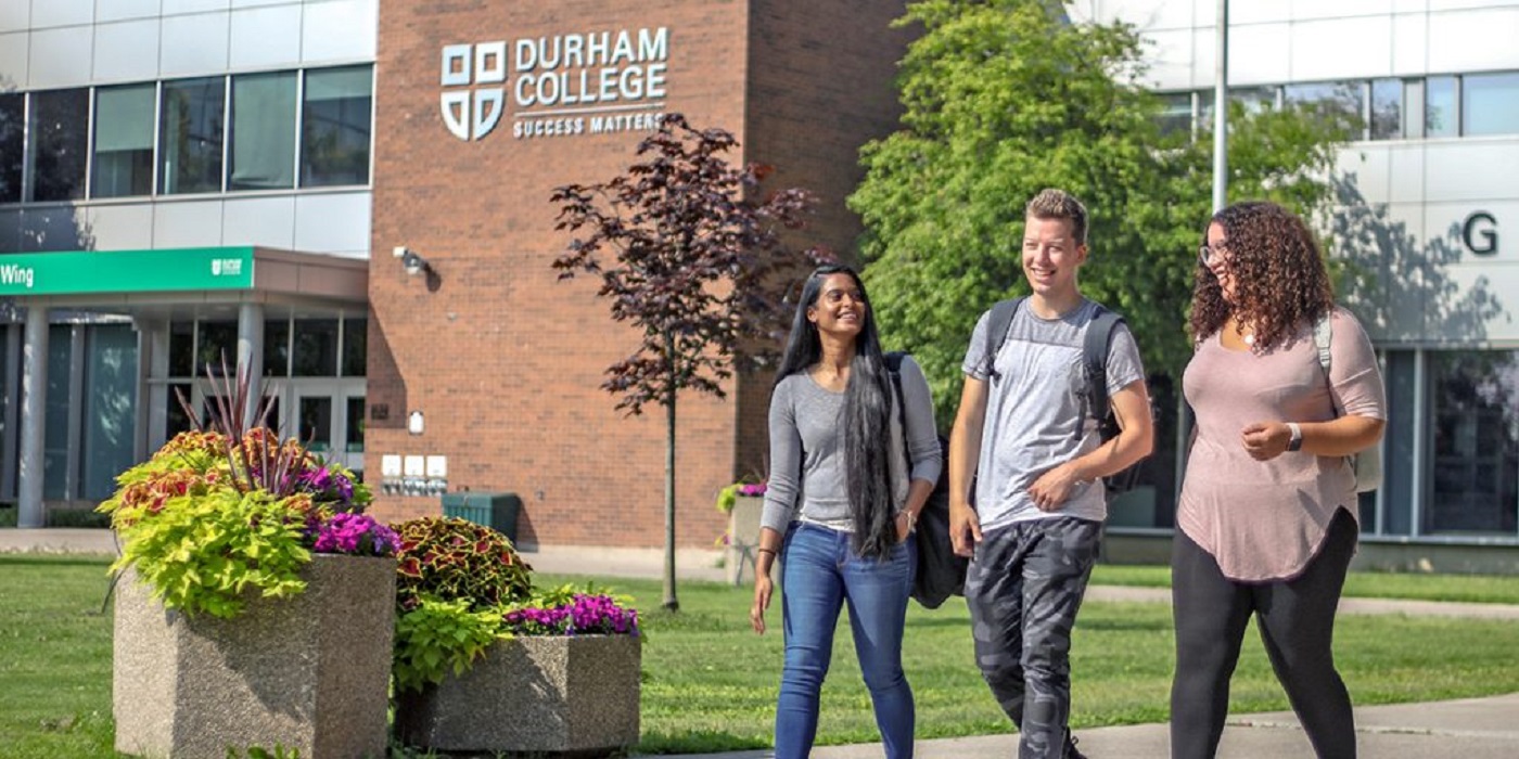 Student at Durham College's Oshawa Campus